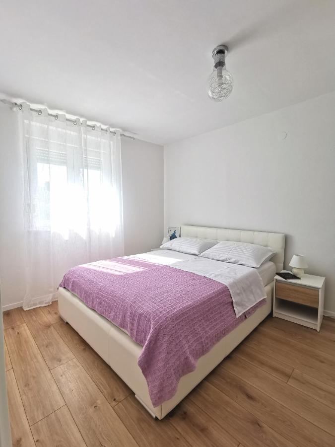 Apartamento Ulike I Pini Pula Exterior foto