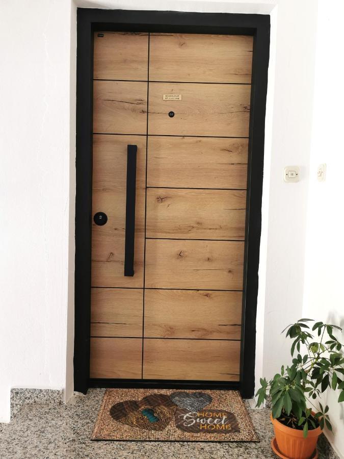 Apartamento Ulike I Pini Pula Exterior foto